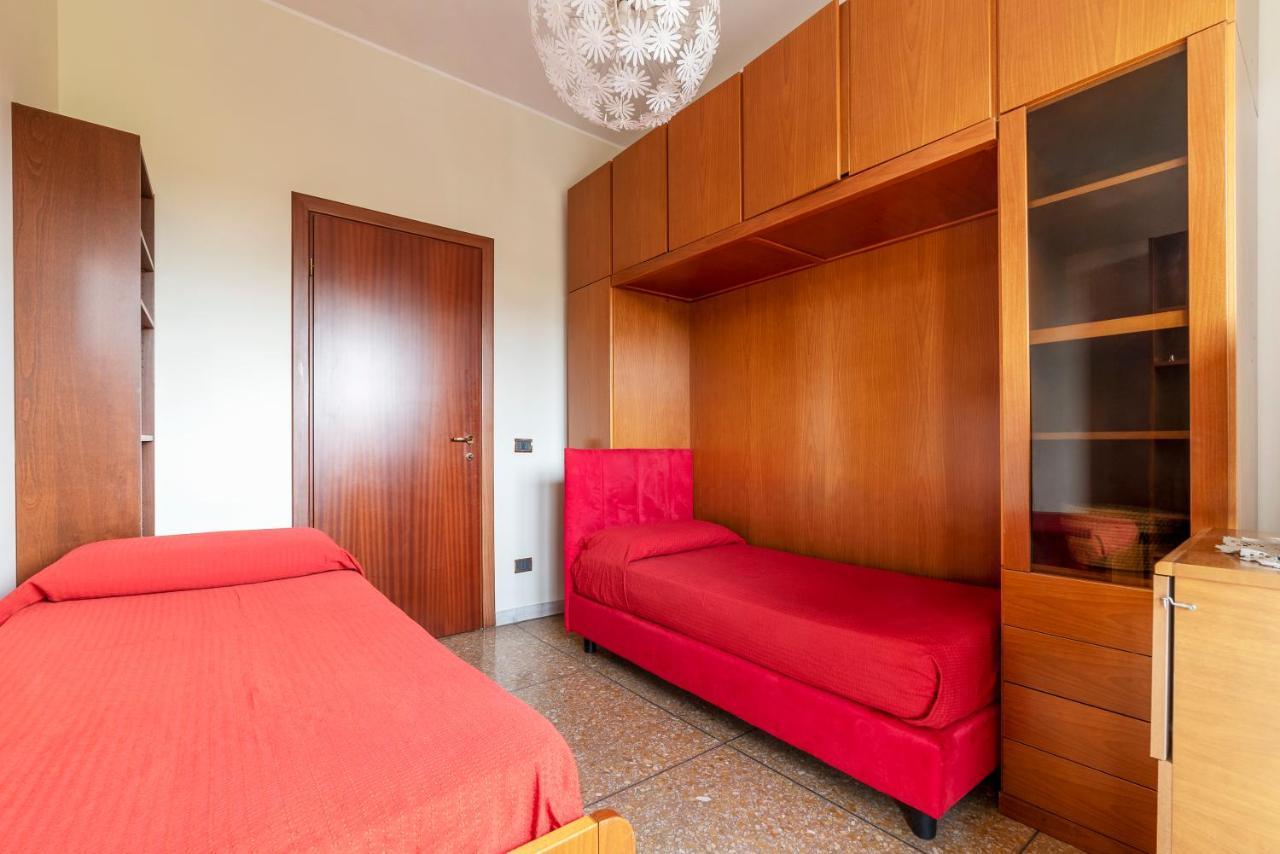 Monteverde Roomy Apartment Sun And Flowers โรม ภายนอก รูปภาพ
