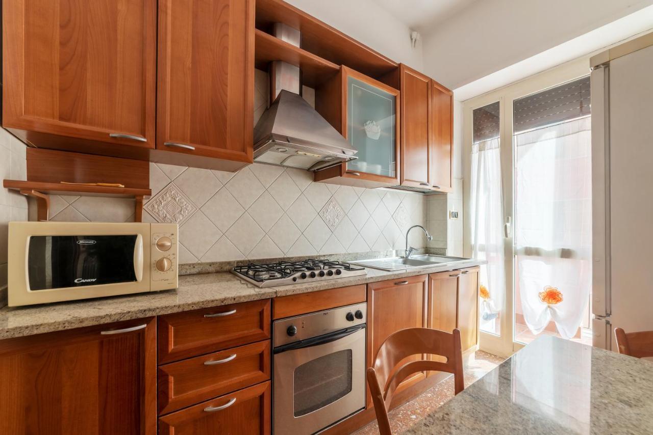 Monteverde Roomy Apartment Sun And Flowers โรม ภายนอก รูปภาพ