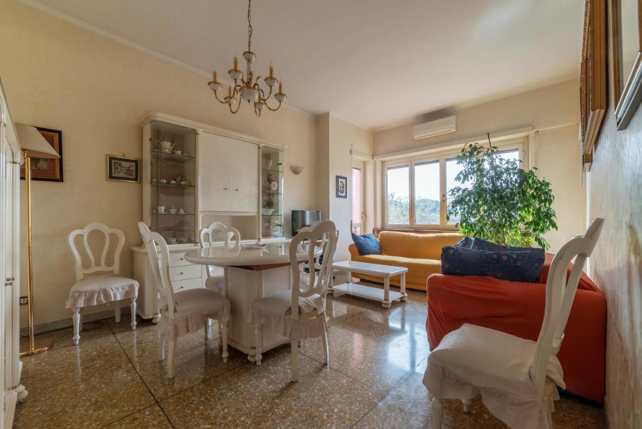 Monteverde Roomy Apartment Sun And Flowers โรม ภายนอก รูปภาพ