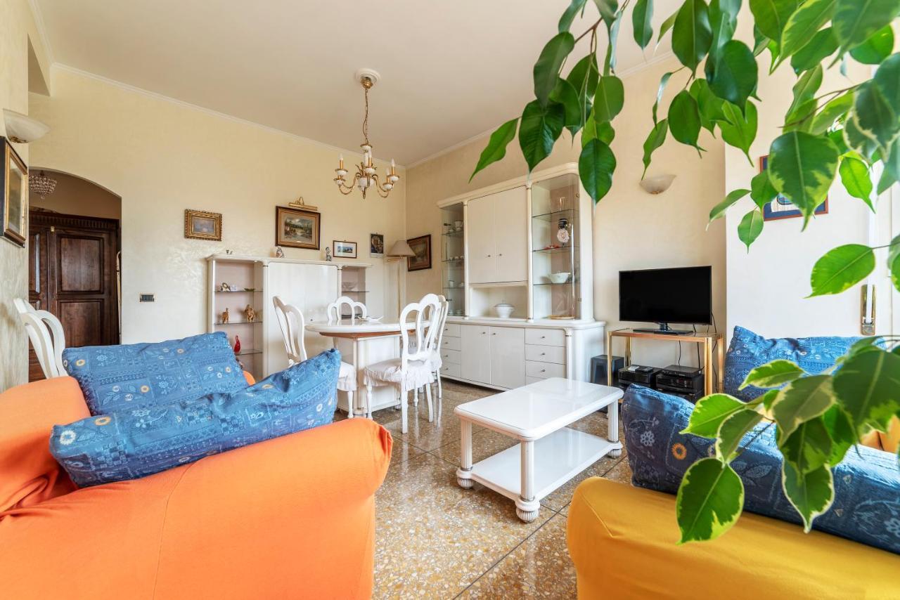 Monteverde Roomy Apartment Sun And Flowers โรม ภายนอก รูปภาพ