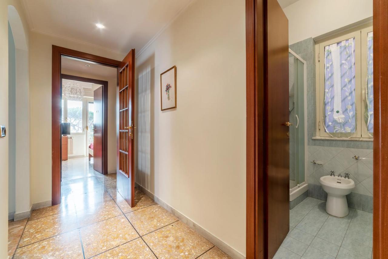 Monteverde Roomy Apartment Sun And Flowers โรม ภายนอก รูปภาพ