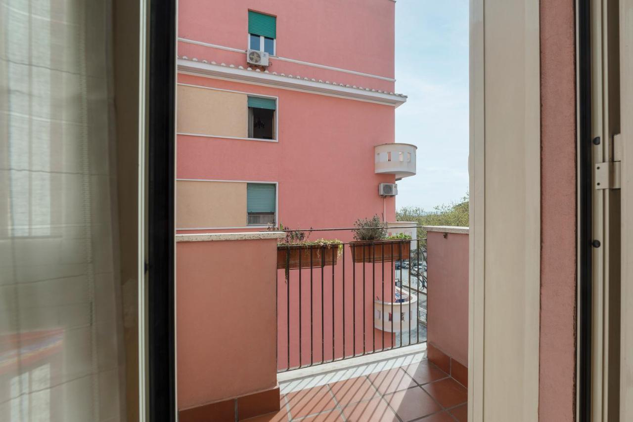Monteverde Roomy Apartment Sun And Flowers โรม ภายนอก รูปภาพ
